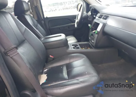 2013 Chevrolet Tahoe Lt from USA, damaged, VIN 1GNSKBE08DR190047